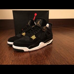 Air Jordan 4 Retro Royalty - Mint Condition w box